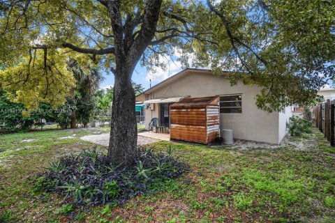 Villa ou maison à vendre à Pompano Beach, Floride: 3 chambres, 135.27 m2 № 1989891 - photo 2