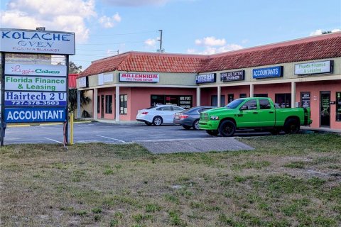 Commercial property in Port Richey, Florida 489.32 sq.m. № 2218113