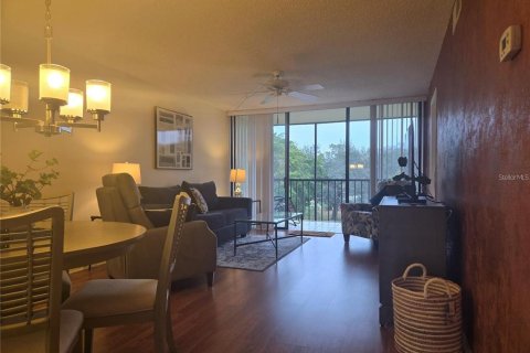 Condominio en alquiler en Clearwater, Florida, 2 dormitorios, 89.19 m2 № 1724852 - foto 5