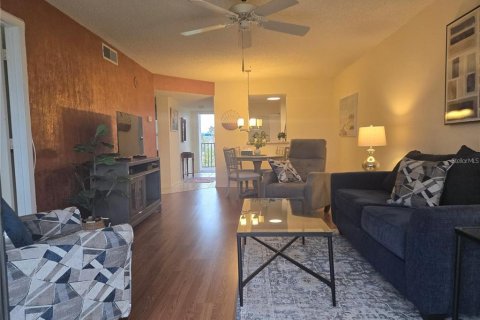 Condominio en alquiler en Clearwater, Florida, 2 dormitorios, 89.19 m2 № 1724852 - foto 6