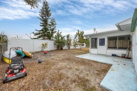 Villa ou maison à vendre à North Port, Floride: 2 chambres, 105.91 m2 № 1719180 - photo 25