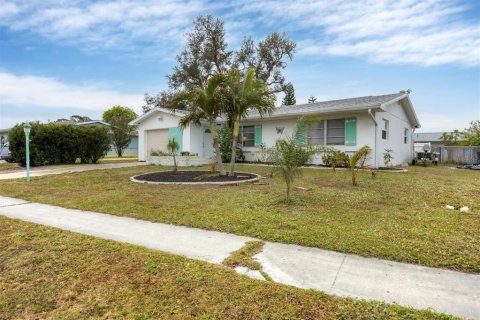 Villa ou maison à vendre à North Port, Floride: 2 chambres, 105.91 m2 № 1719180 - photo 20