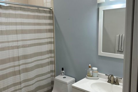 Touwnhouse à louer à Miramar, Floride: 4 chambres, 155.15 m2 № 2041026 - photo 18