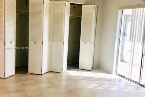 Снять в аренду кондоминиум в Уэст-Палм-Бич, Флорида 1 спальня, 60.01м2, № 2008931 - фото 6