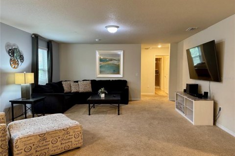 House in Davenport, Florida 7 bedrooms, 295.06 sq.m. № 2098475 - photo 26