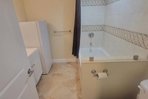Casa en alquiler en Land O' Lakes, Florida, 3 dormitorios, 171.78 m2 № 1853294 - foto 11