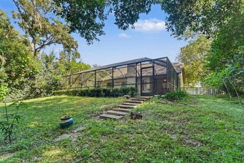 House in Tampa, Florida 4 bedrooms, 188.03 sq.m. № 2430324 - photo 24
