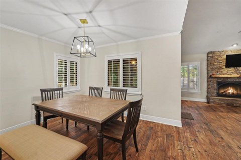 House in Tampa, Florida 4 bedrooms, 188.03 sq.m. № 2430324 - photo 9