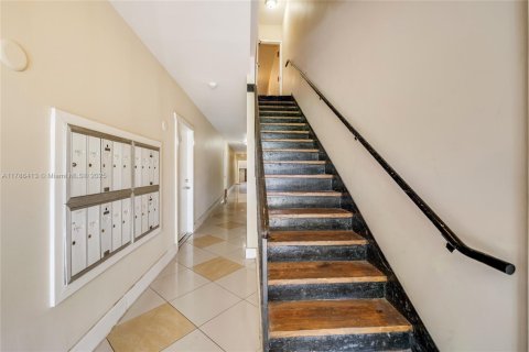 Immobilier commercial à vendre à Miami, Floride № 2091257 - photo 12