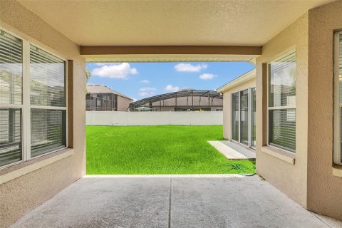 Villa ou maison à louer à Orlando, Floride: 4 chambres, 237.37 m2 № 2403536 - photo 30
