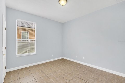 Villa ou maison à louer à Orlando, Floride: 4 chambres, 237.37 m2 № 2403536 - photo 24