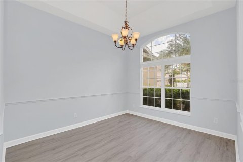 Villa ou maison à louer à Orlando, Floride: 4 chambres, 237.37 m2 № 2403536 - photo 6