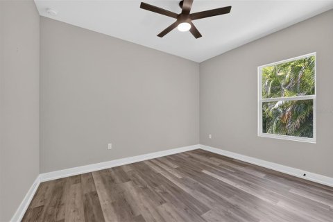 Villa ou maison à vendre à Rotonda, Floride: 3 chambres, 141.77 m2 № 2396138 - photo 17