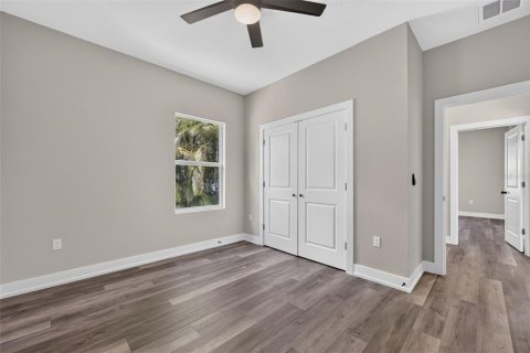 Villa ou maison à vendre à Rotonda, Floride: 3 chambres, 141.77 m2 № 2396138 - photo 18