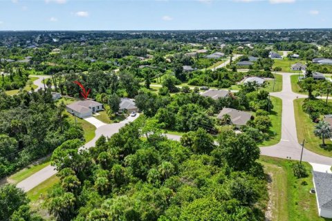 Villa ou maison à vendre à Rotonda, Floride: 3 chambres, 141.77 m2 № 2396138 - photo 28
