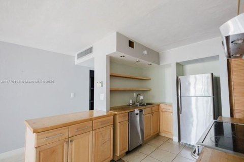 Copropriété à vendre à Hallandale Beach, Floride: 1 chambre, 96.15 m2 № 1874803 - photo 8