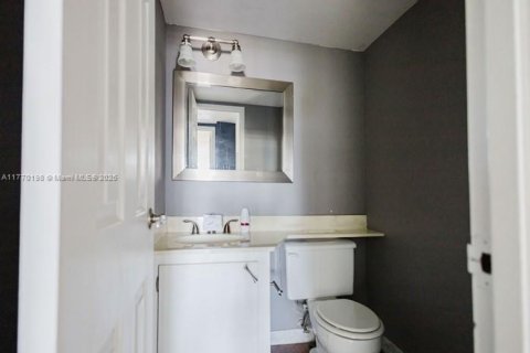 Copropriété à vendre à Hallandale Beach, Floride: 1 chambre, 96.15 m2 № 1874803 - photo 22