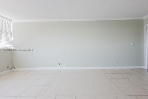 Copropriété à vendre à Hallandale Beach, Floride: 1 chambre, 96.15 m2 № 1874803 - photo 21