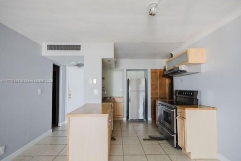 Copropriété à vendre à Hallandale Beach, Floride: 1 chambre, 96.15 m2 № 1874803 - photo 7