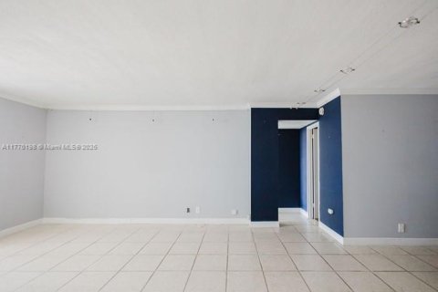 Copropriété à vendre à Hallandale Beach, Floride: 1 chambre, 96.15 m2 № 1874803 - photo 16