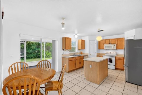Villa ou maison à vendre à Ocala, Floride: 4 chambres, 206.24 m2 № 2201988 - photo 14