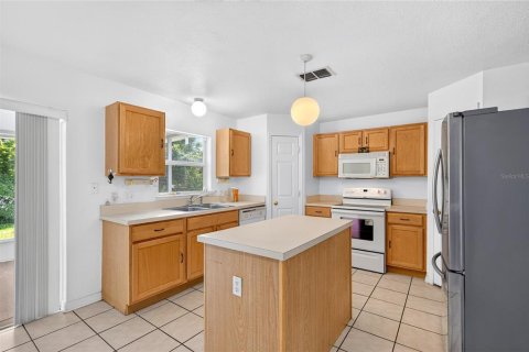 Villa ou maison à vendre à Ocala, Floride: 4 chambres, 206.24 m2 № 2201988 - photo 15
