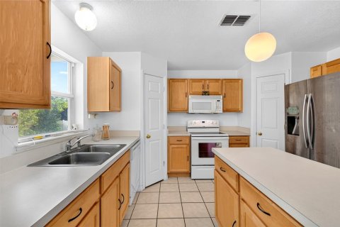 Villa ou maison à vendre à Ocala, Floride: 4 chambres, 206.24 m2 № 2201988 - photo 16