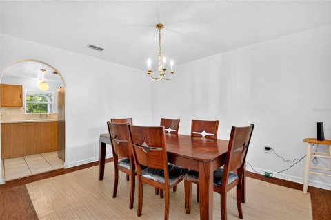 Villa ou maison à vendre à Ocala, Floride: 4 chambres, 206.24 m2 № 2201988 - photo 11