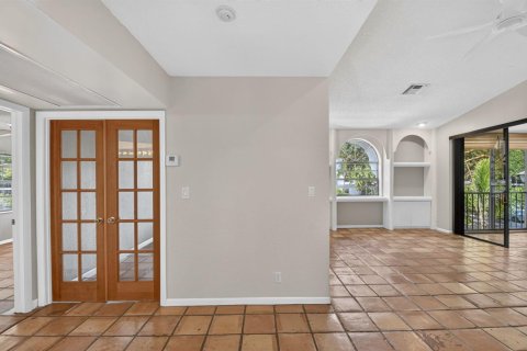 Condo in Boynton Beach, Florida, 3 bedrooms № 2242067 - photo 8