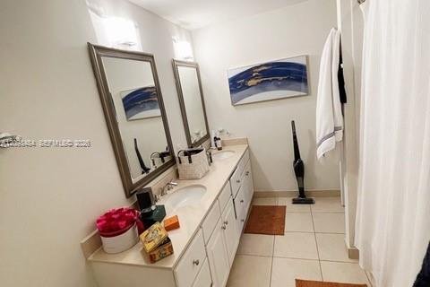 Condo in Miami, Florida, 2 bedrooms  № 2381585 - photo 12