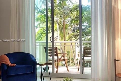 Condo in Miami, Florida, 2 bedrooms  № 2381585 - photo 6
