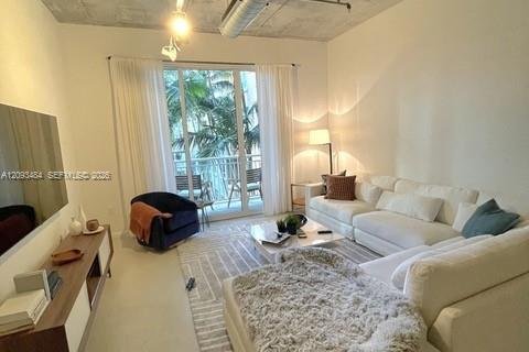 Condo in Miami, Florida, 2 bedrooms  № 2381585 - photo 5