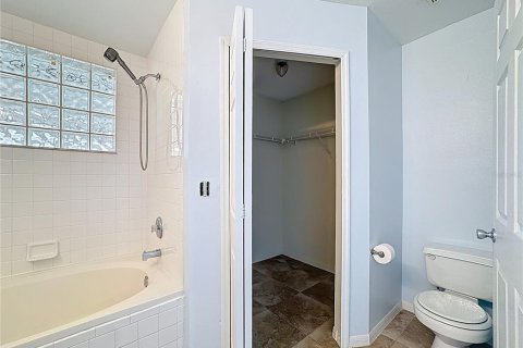 House in Davenport, Florida 3 bedrooms, 108.7 sq.m. № 1838895 - photo 6