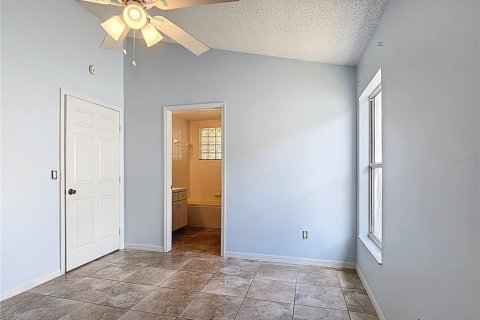 House in Davenport, Florida 3 bedrooms, 108.7 sq.m. № 1838895 - photo 5