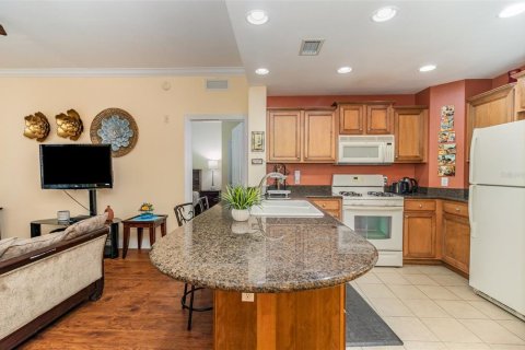 Condominio en venta en Four Corners, Florida, 3 dormitorios, 124.86 m2 № 1902382 - foto 9