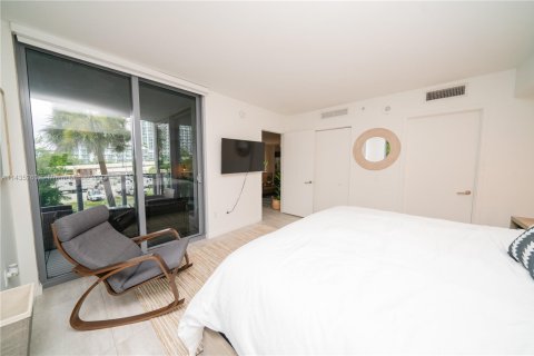 Copropriété à louer à Miami, Floride: 2 chambres, 103.68 m2 № 1865007 - photo 16