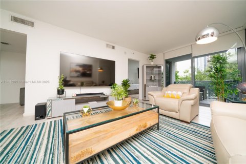 Condominio en alquiler en Miami, Florida, 2 dormitorios, 103.68 m2 № 1865007 - foto 6