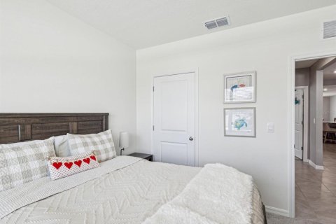 House in Wesley Chapel, Florida 3 bedrooms, 157 sq.m. № 1754501 - photo 24