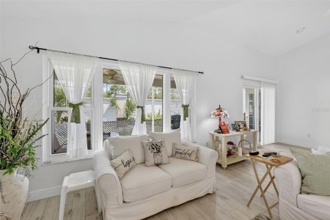 Casa en venta en Punta Gorda, Florida, 2 dormitorios, 118.82 m2 № 2223530 - foto 29