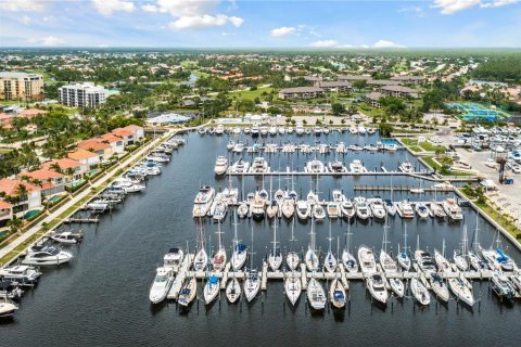 Casa en venta en Punta Gorda, Florida, 2 dormitorios, 118.82 m2 № 2223530 - foto 3