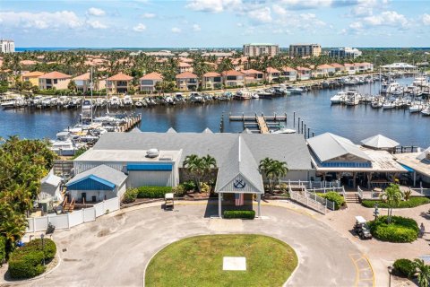 Casa en venta en Punta Gorda, Florida, 2 dormitorios, 118.82 m2 № 2223530 - foto 5