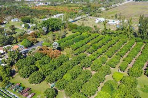 Casa en venta en Miami, Florida, 2 dormitorios, 676.33 m2 № 1968327 - foto 30