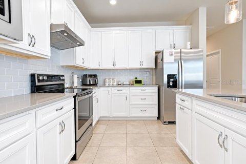 House in TOHOQUA in Kissimmee, Florida 3 bedrooms, 191.01 sq.m. № 2394097 - photo 9