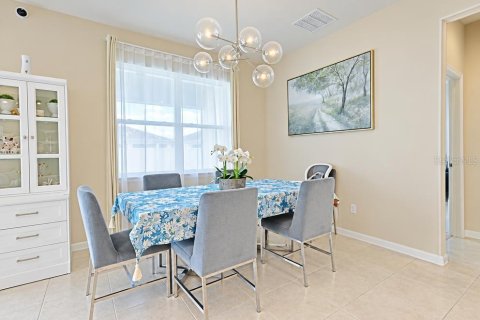House in TOHOQUA in Kissimmee, Florida 3 bedrooms, 191.01 sq.m. № 2394097 - photo 7