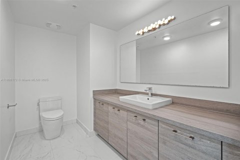Copropriété à vendre à Sunny Isles Beach, Floride: 3 chambres, 158.4 m2 № 1743864 - photo 23