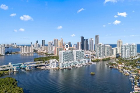 Copropriété à vendre à Sunny Isles Beach, Floride: 3 chambres, 158.4 m2 № 1743864 - photo 3