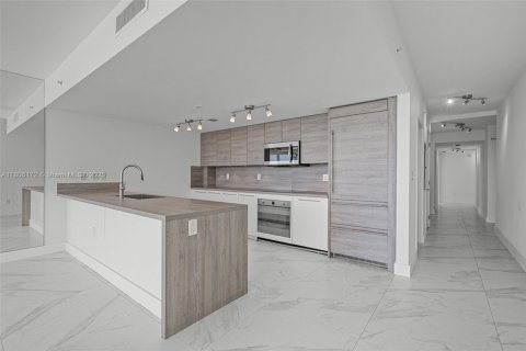 Copropriété à vendre à Sunny Isles Beach, Floride: 3 chambres, 158.4 m2 № 1743864 - photo 20
