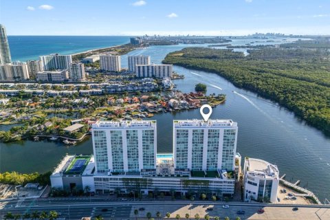 Copropriété à vendre à Sunny Isles Beach, Floride: 3 chambres, 158.4 m2 № 1743864 - photo 5