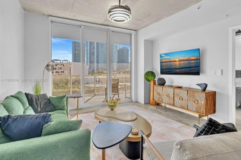 Снять в аренду кондоминиум в Майами, Флорида 1 спальня, 68.38м2, № 1996276 - фото 19