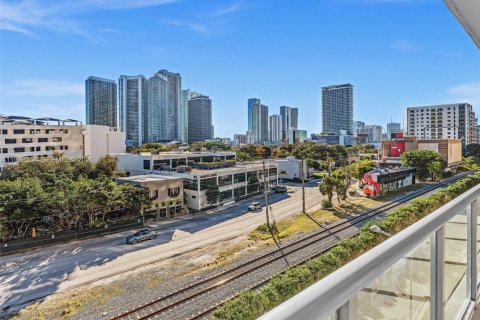 Снять в аренду кондоминиум в Майами, Флорида 1 спальня, 68.38м2, № 1996276 - фото 29